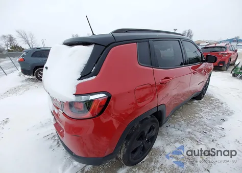 2019 Jeep Compass Altitude 4X4 z USA, uszkodzony, nr VIN 3C4NJDBB4KT812819